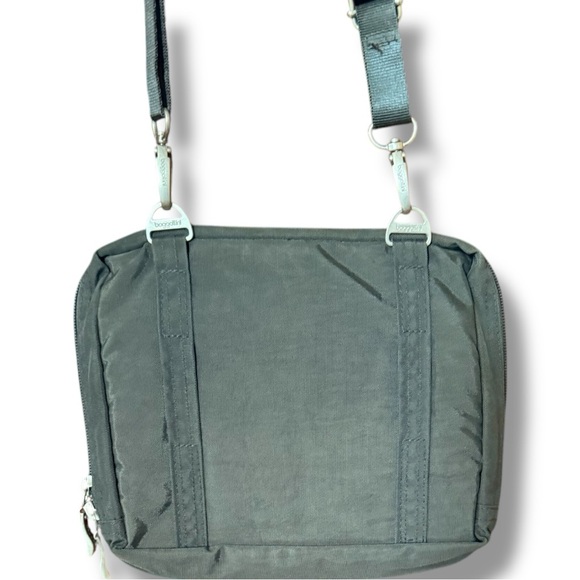 Baggallini Wander Bagg Charcoal Gray NWOT - Picture 3 of 8